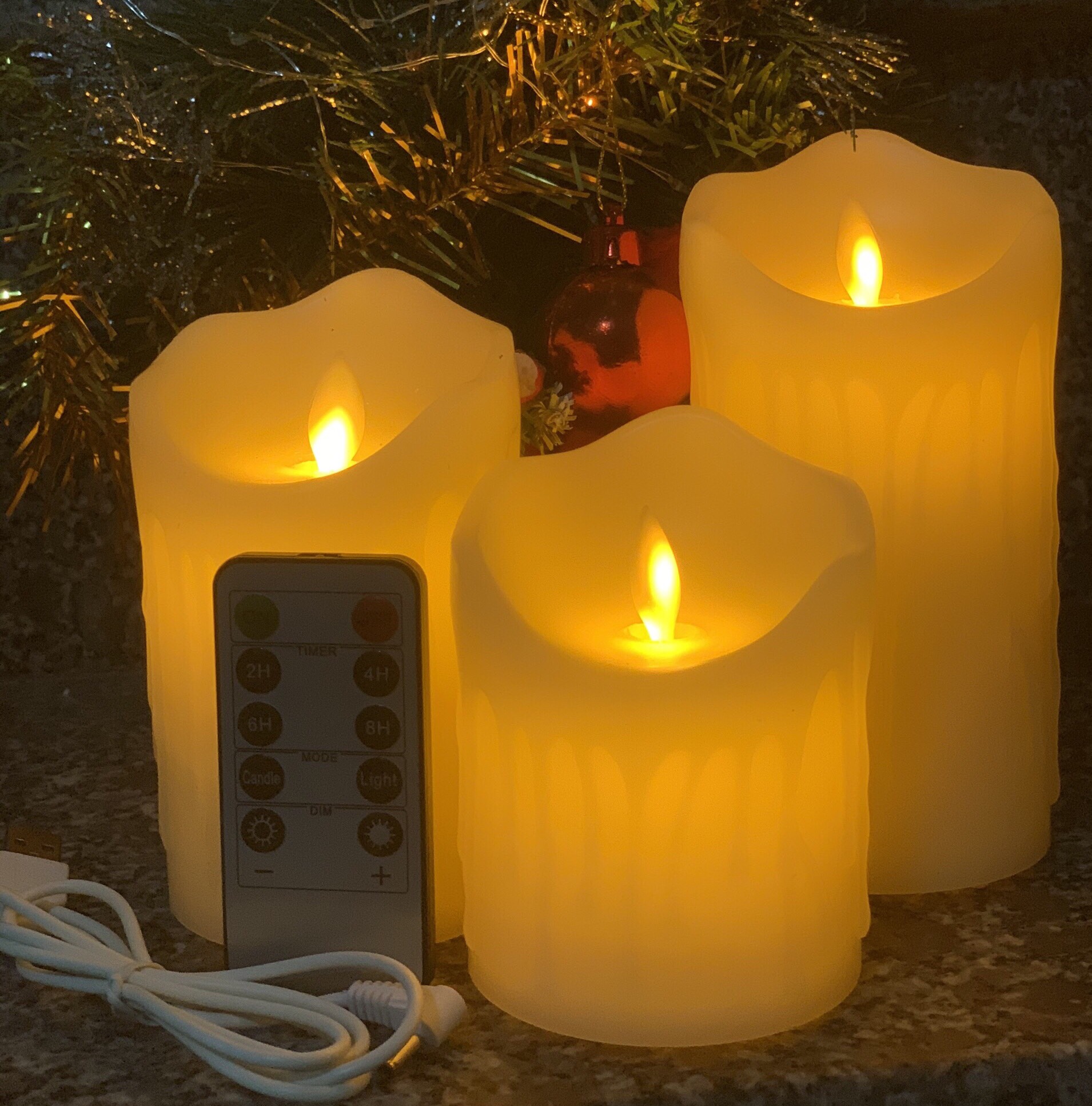 Nến điện tử sạc pin vỏ sáp chảy dùng điều khiển từ xa