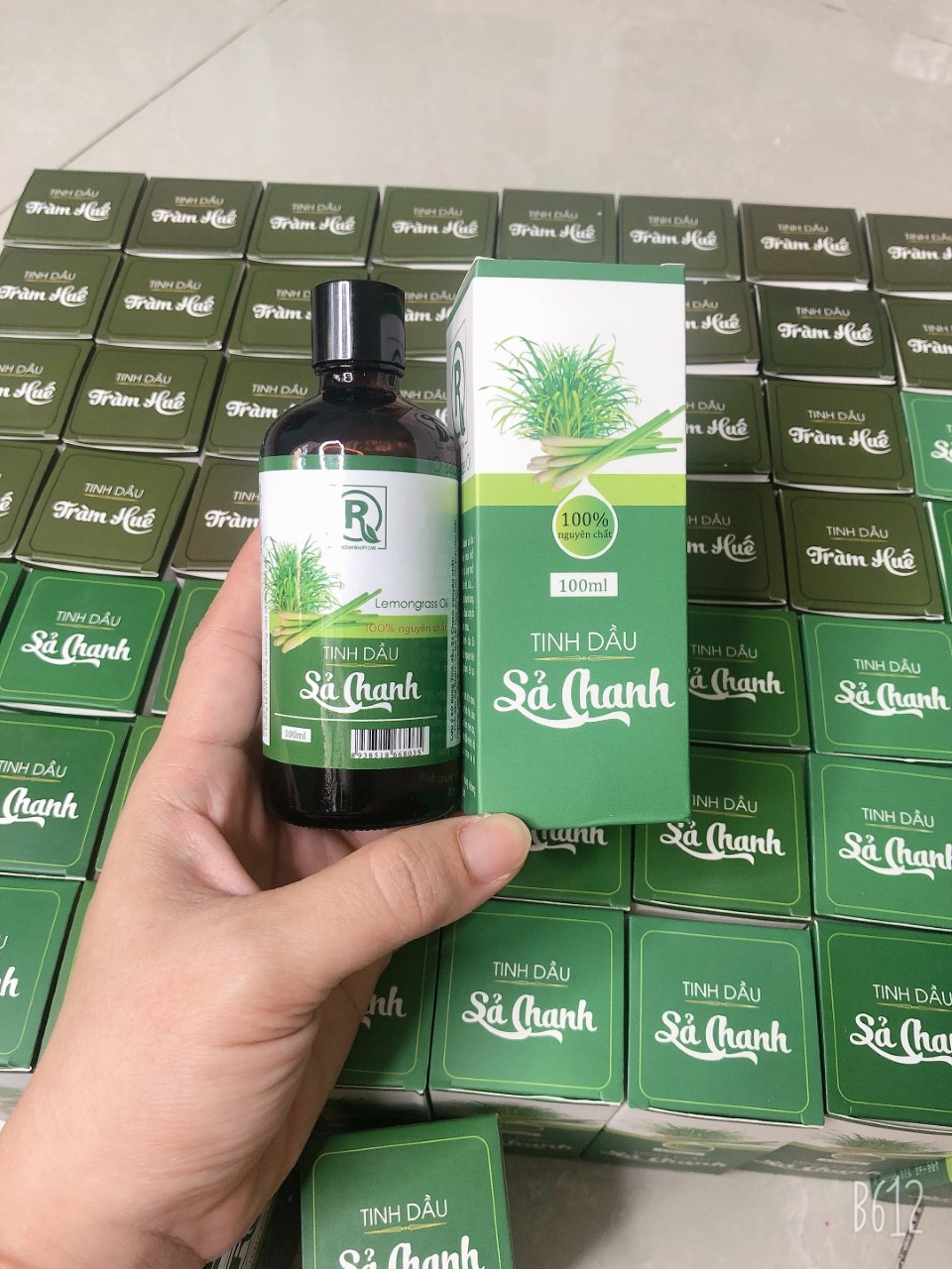Tinh dầu sả chanh nguyên chất 100% 100ml- tặng tinh dầu treo mini