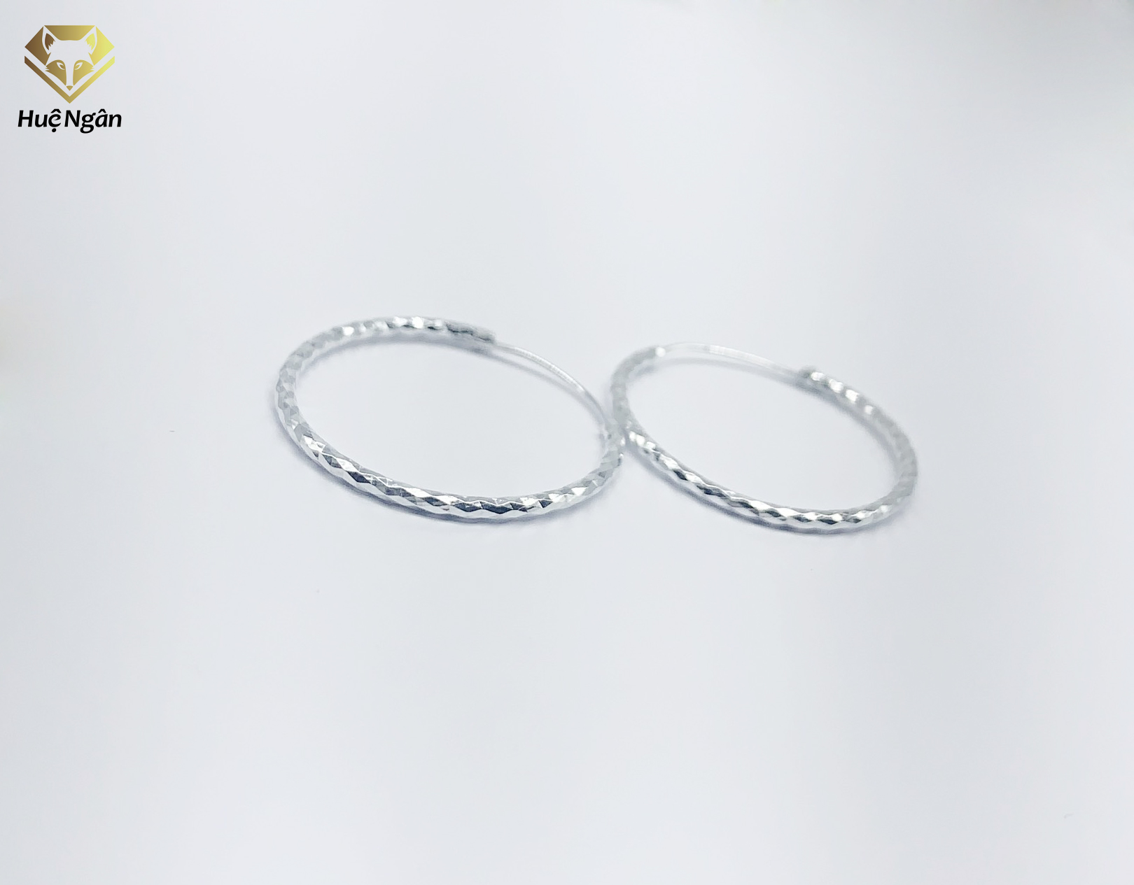 Bông tai bạc ý 925 huệ ngân - vòng to xinh rye30c14101
