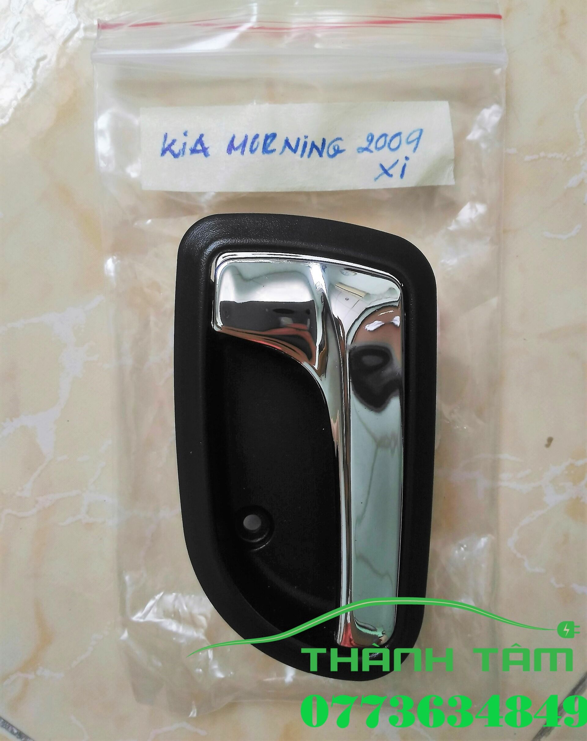 TAY MỞ CỬA TRONG KIA MORNING 2009 XI/ TAY NẮM CỬA TRONG KIA MORNING 2009 XI
