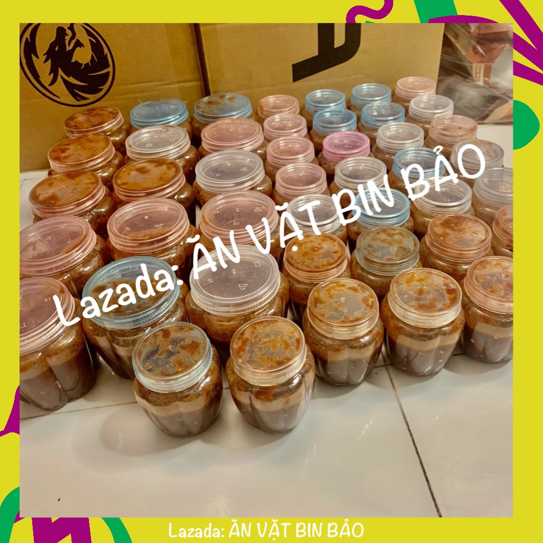 MẮM RUỐC PHAN THIẾT ĐẶC SẢN LOẠI CHẾ BIẾN SẴN- Mắm Ruốc Phan Thiết là đặc sản của Bình Thuận, được chế biến từ những con Ruốc Biển tươi ngon, được rửa sạch bằng nước biển, đem phơi trên sàn tre, canh vừa một nắng để con ruốc có độ dai, không gãy,