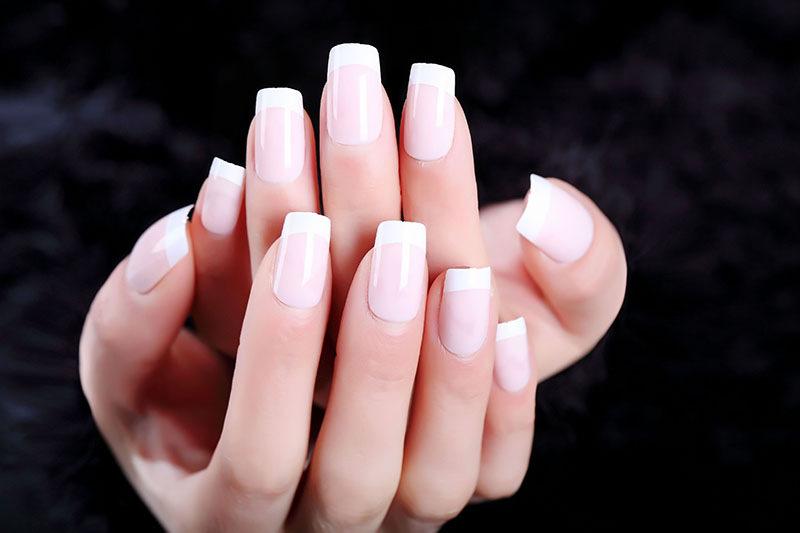 Bộ 24 Móng tay giả viền trắng đẹp(kèm keo)