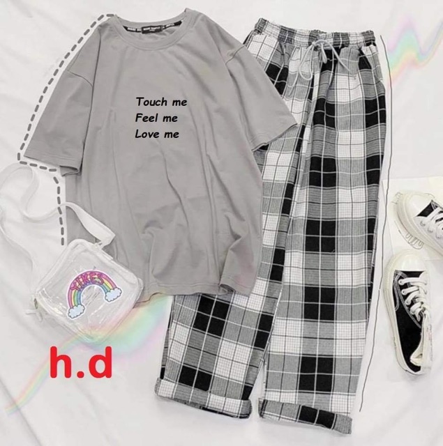 Sét áo touch me + quần kẻ karo đen HĐ12 áo thun nam nữ, quần kaki, quần nữ, sét bộ mặc ở nhà, áo thu