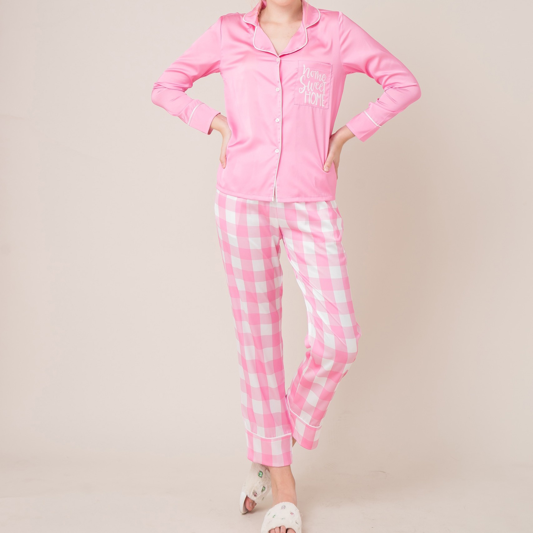 Peachie bộ đồ ngủ pijama nữ tay dài - lụa satin - caro màu hồng home sweet home d065