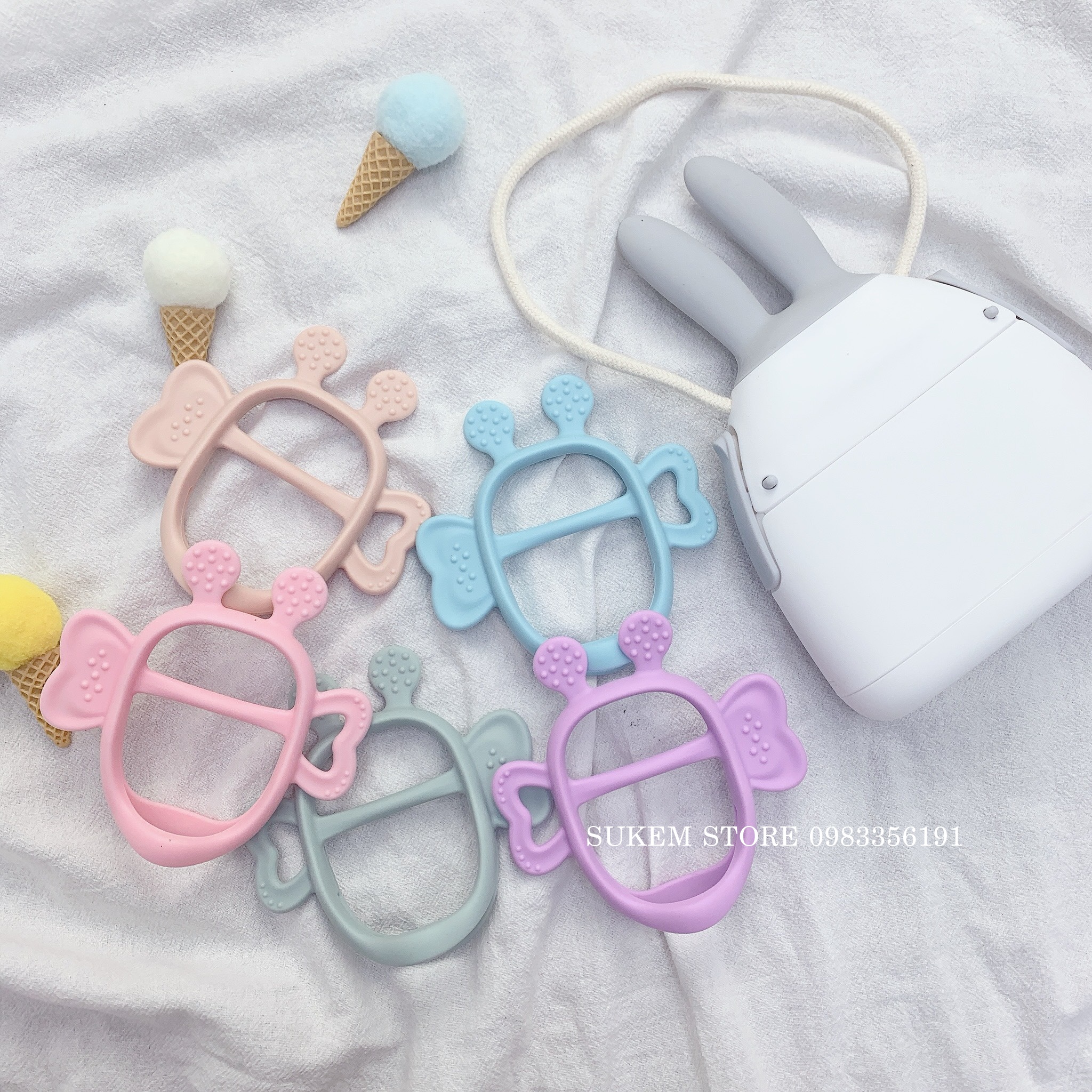 Gặm nướu silicone mamastem jem jem- kèm case thỏ xinh xắn - sukem shop