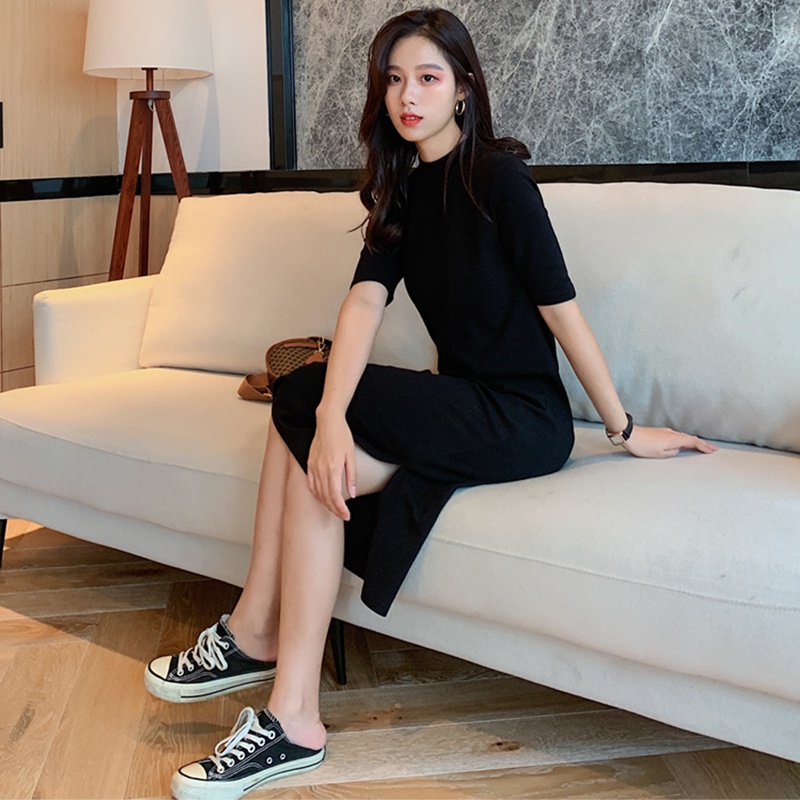 Đầm body tay ngắn len tăm