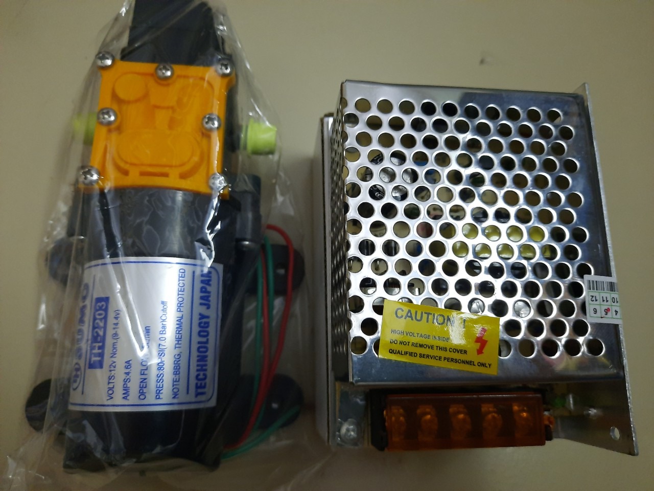 máy bơm mini 12v sumo dùng cho phun sương, tưới cây, hệ thống tưới rau củ,...