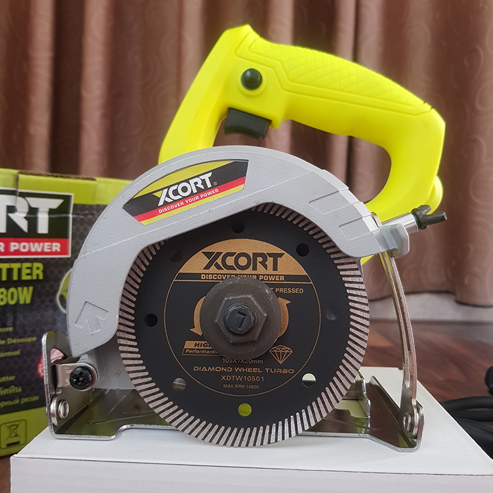 Máy cắt gạch - máy cắt gạch cầm tay 1480w xcort