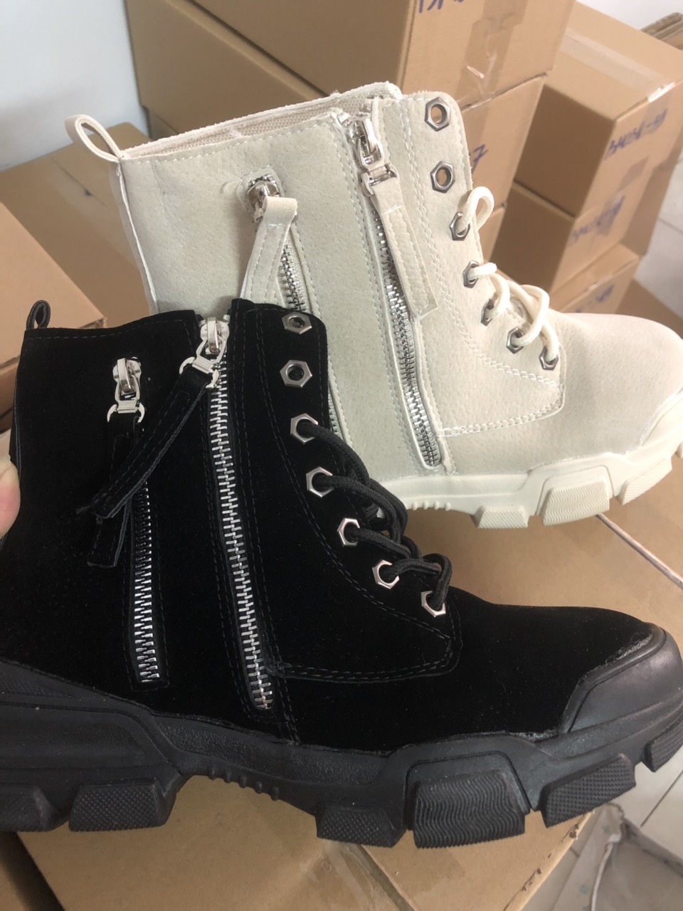Giày boot cổ lửng,giày boot da lộn không độn đế B135