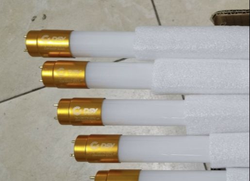 Bóng đèn led tuýp t8 22w 32w đầu nhôm, nhựa 1m2