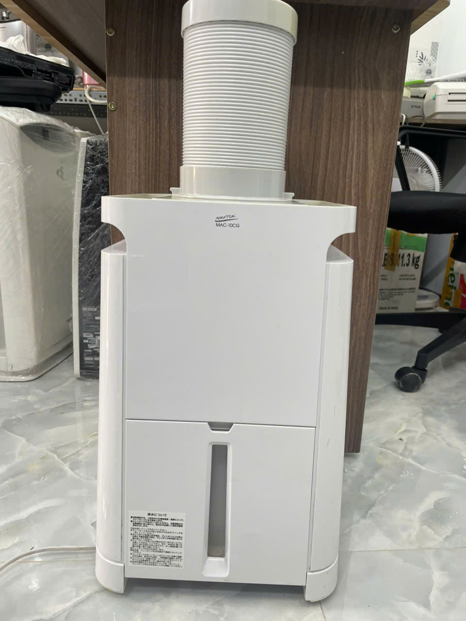 Máy điều hòa không khí hút ẩm  3in1 di động Nakatomi MAC-10CG Date 2024 nội địa Nhật, điện áp 100V