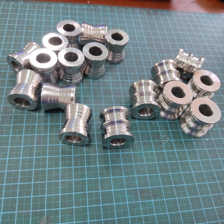 Canh bánh xe sau inox - - gắn cho dr/wave/fu