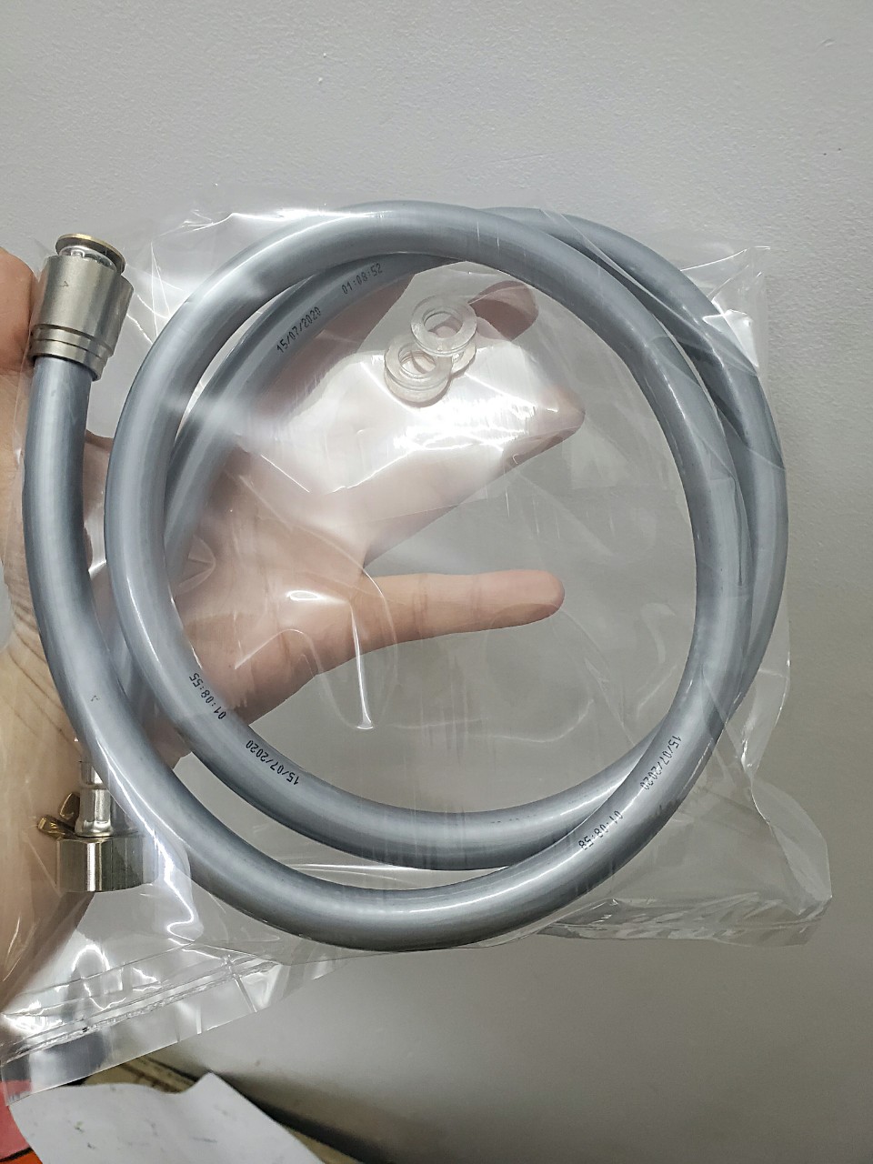 [Q.Tân Bình] Dây sen tắm  dây xịt vệ sinh nhựa xám 1.2m; 1,5m