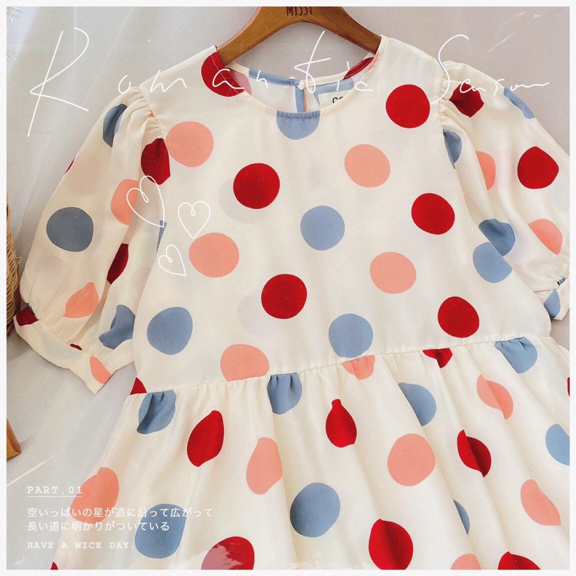 Đầm chấm bi baby tay búp nữ tính
