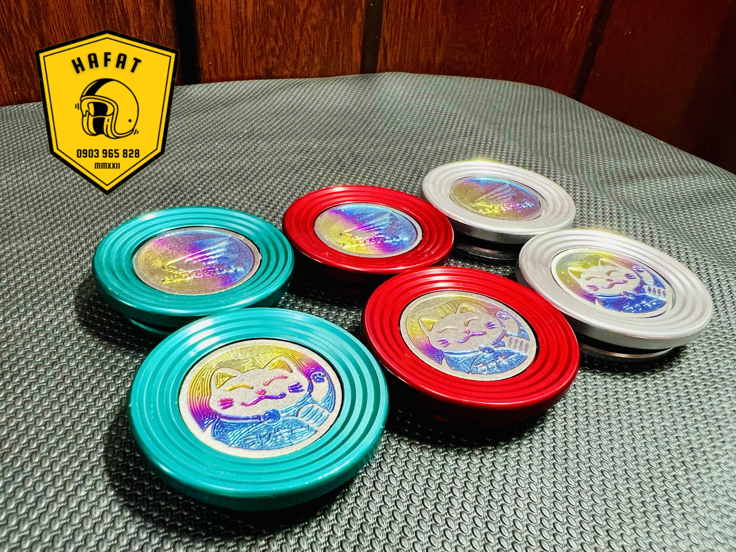 Nút chụp carte cnc kèm logo - gắn cho xe dream wave