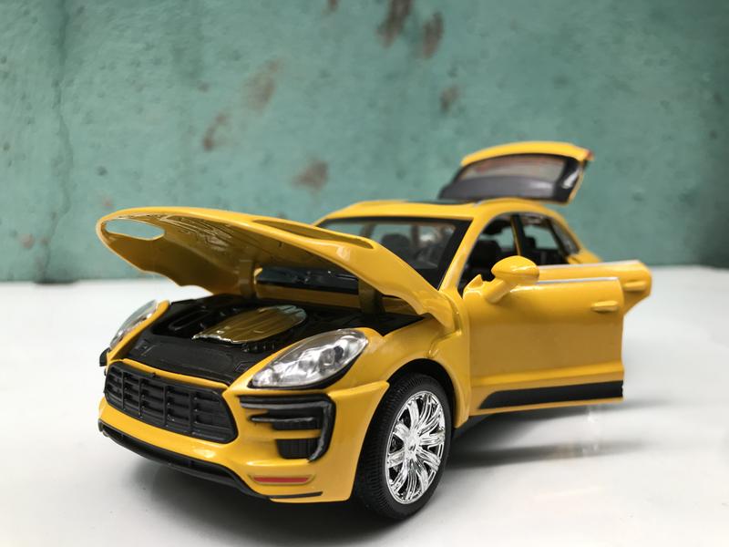 Mô hình xe ô tô porsche macan 1:32