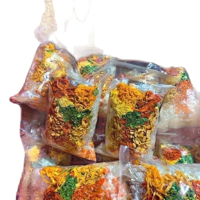 1 bịch bánh tráng trộn ngon từ bơ nước sốt