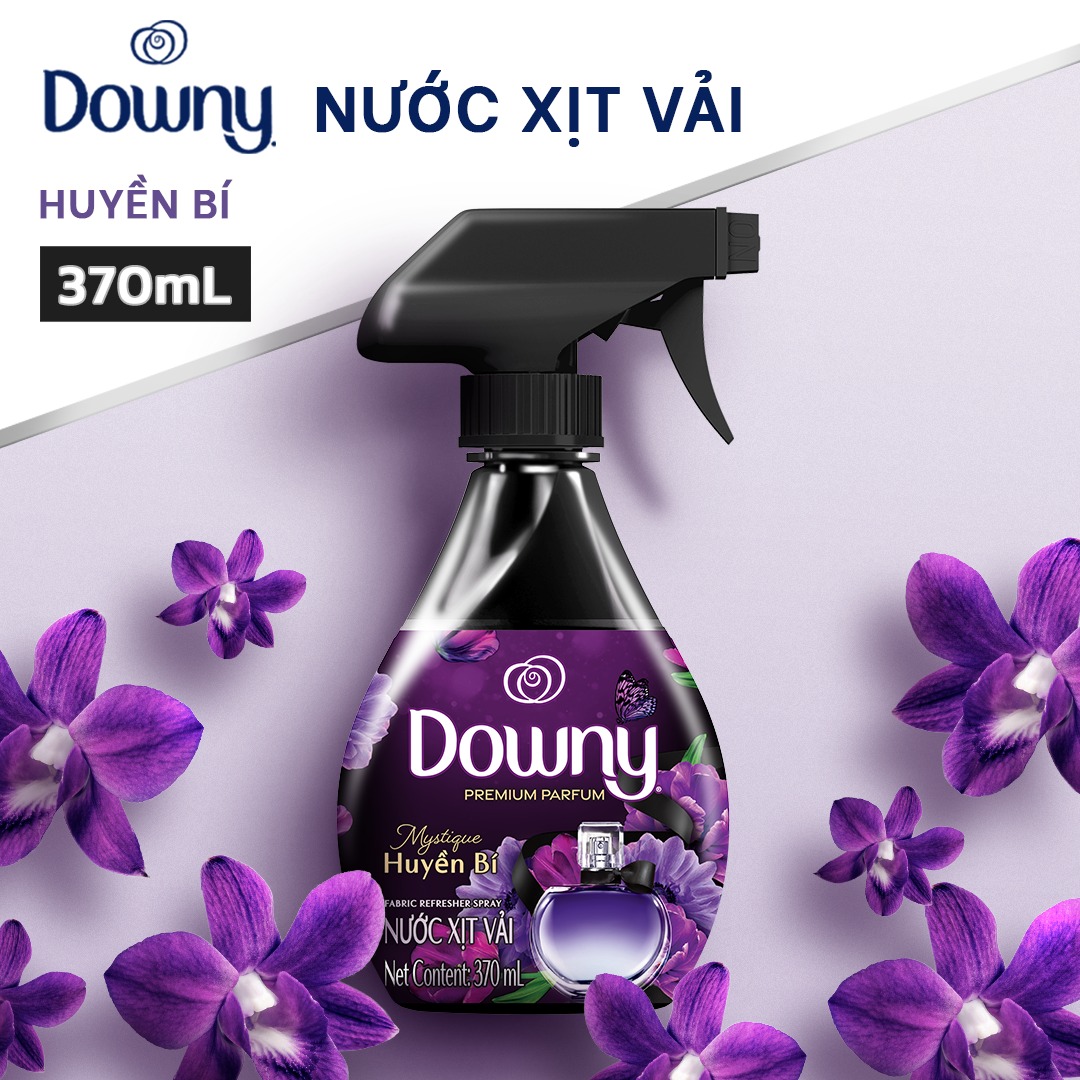 Nước xịt thơm vải Downy (370ml)