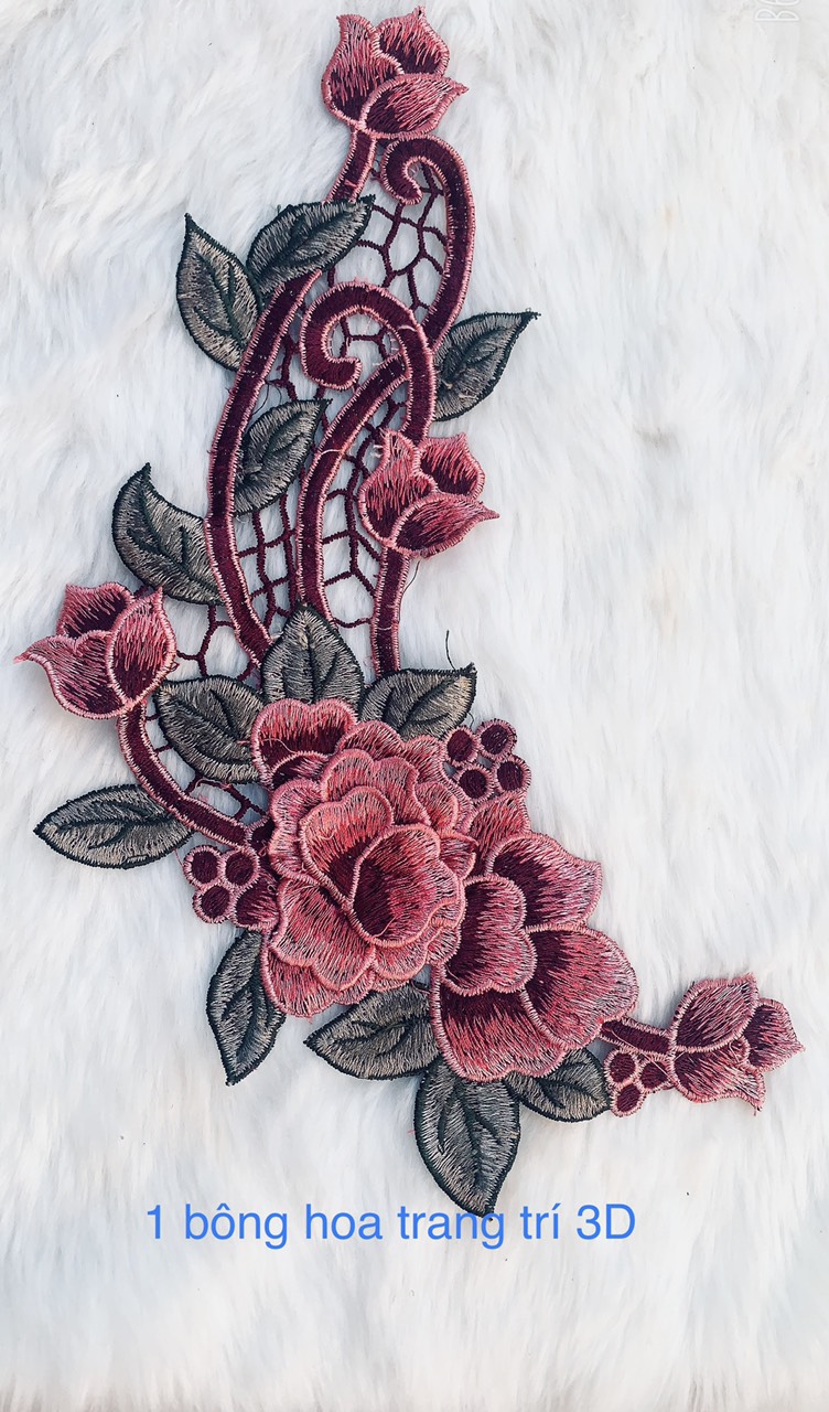 2 dải hoa hồng thêu 3D trang trí áo kiểu, váy đầm, mũ nón.... Kích thước chiều dài: 27cm; chiều rộng: 22cm