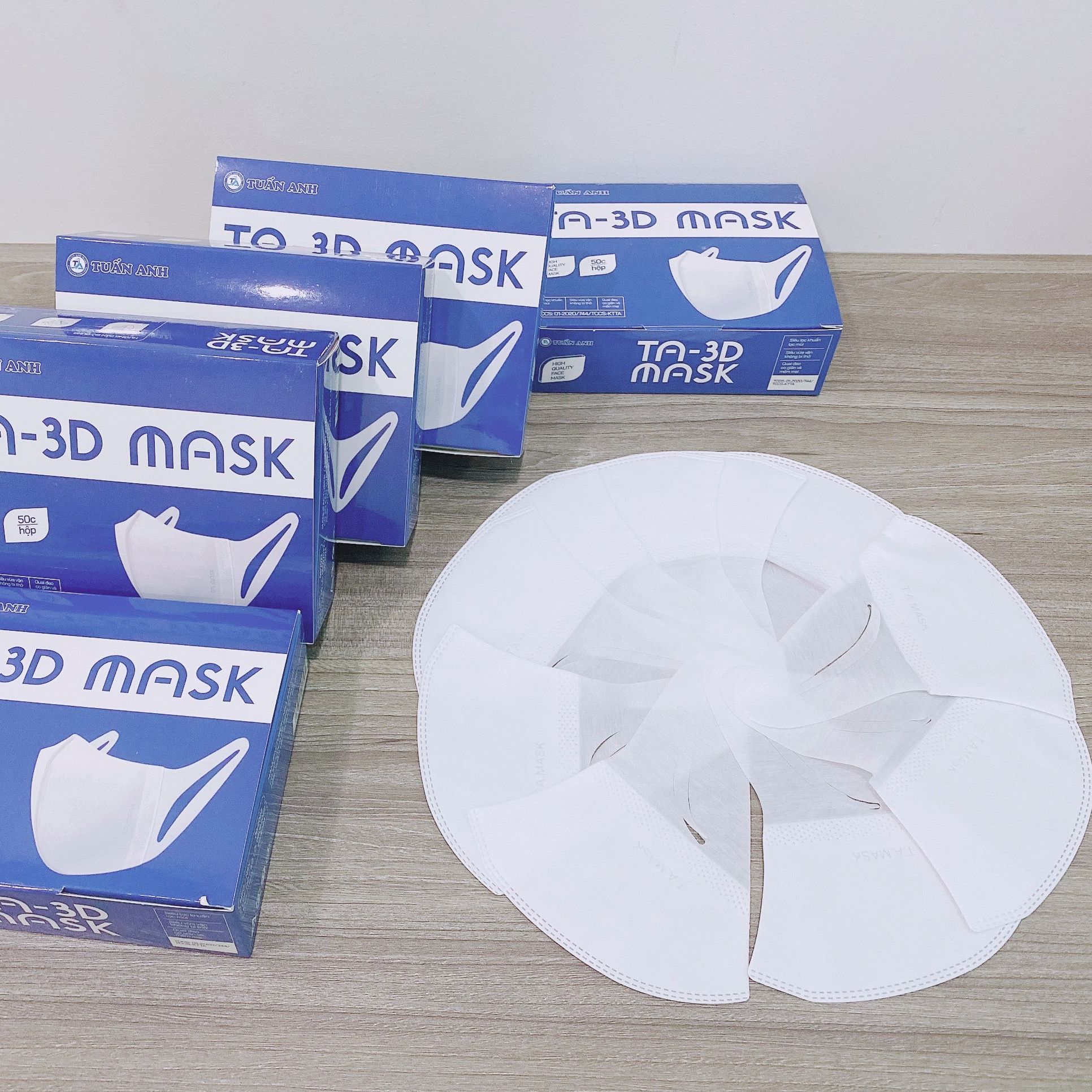 "combo 100 chiếc khẩu trang 3d người lớn , khẩu trang 3d trẻ em khẩu trang kf94 trẻ em, khẩu trang kf94 người lớn, khẩu trang y tế trẻ em, khẩu trang y tế người lớn, khẩu trang giấy trẻ em, khẩu trang giấy người lớn, beabii