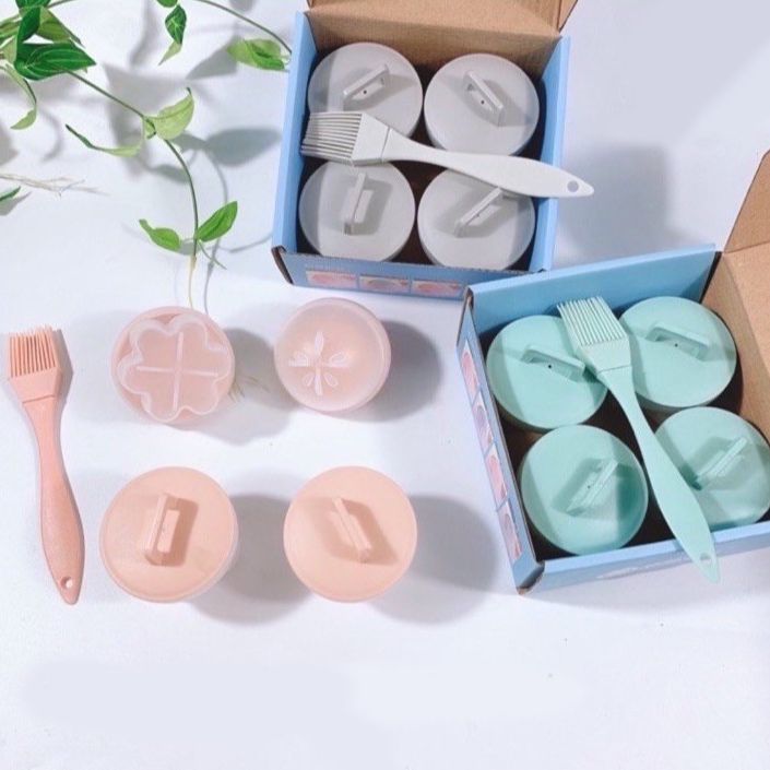 Set 4 khuôn hấp trứng, làm bánh chống dính cho bé (tặng chổi quét dầu) - nắp xoáy