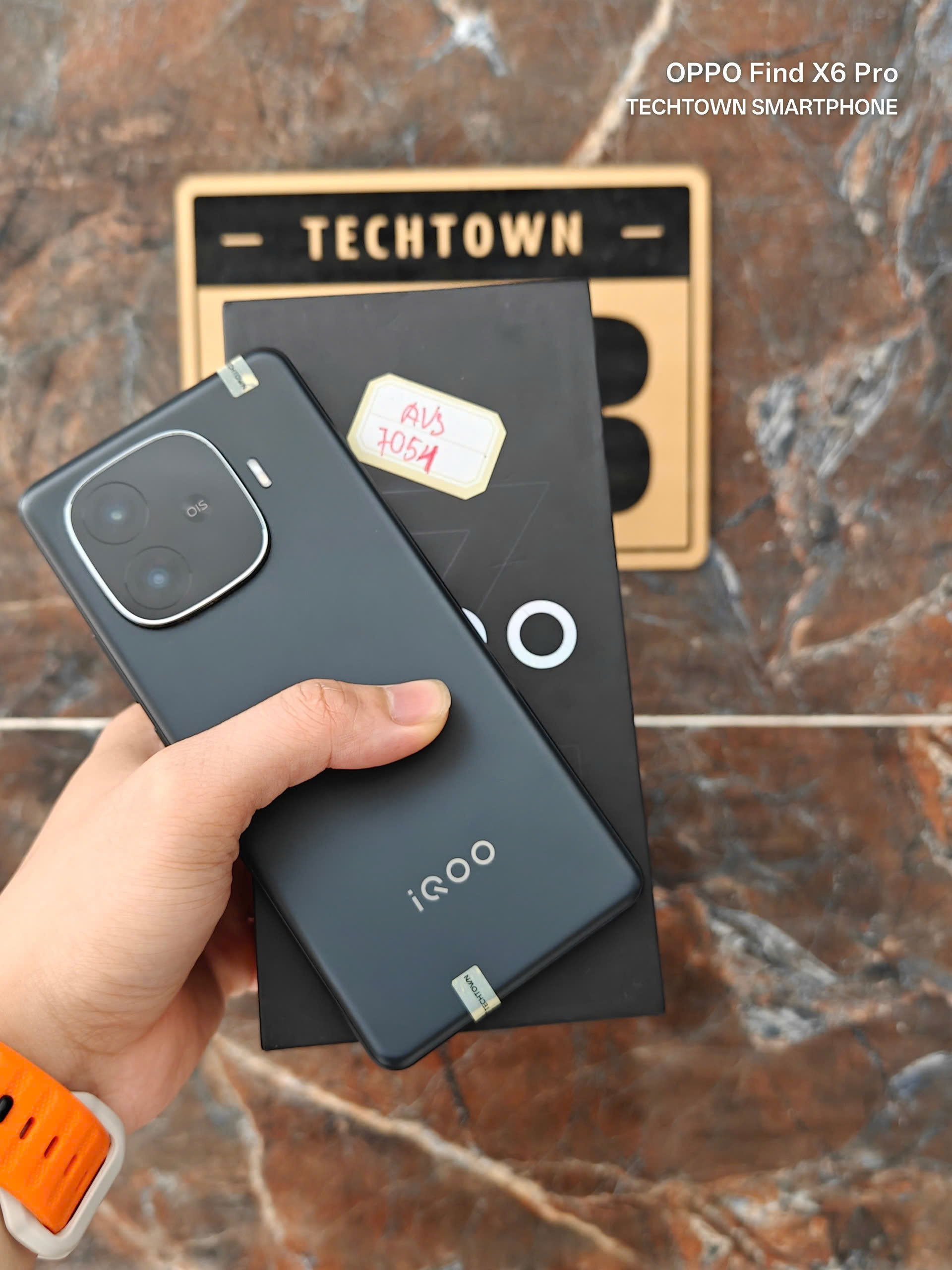 Điện thoại Vivo iQOO Z9 Turbo Plus Dimensity 9300 Plus Pin 6400mAh Full Box likenew