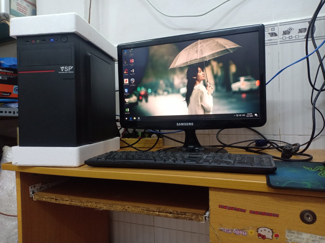 [HCM]Bộ máy tính chơi game E8400 và màn hình lcd giá ưu đãi - thùng máy E8400 chơi game học tập văn phòng full phụ kiện tặng phím chuột loa dây kết nối mua về chỉ sử dụng full phụ kiện