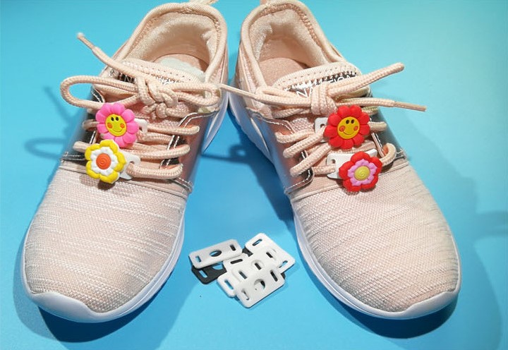 JITBIT lò xo, 2D, 3D gắn dép crocs - miếng đế gắn jitbitz lên giày - sticker lò xo gắn dép sục- gắn dép crocs - gắn dép cá sấu - sticker lò xo - gắn dép nam - gắn dép nữ
