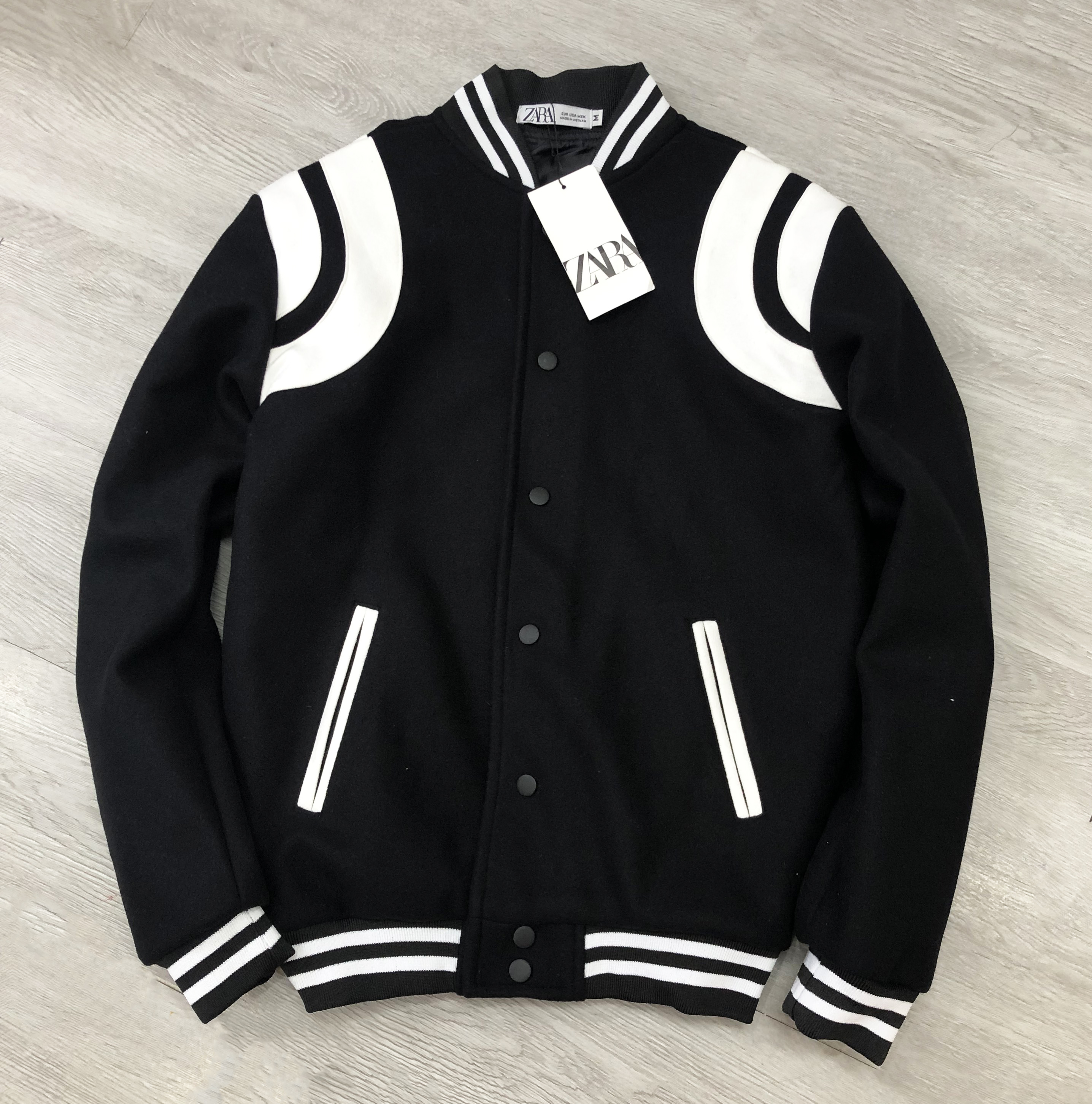 Áo bomber nam dạ 2 lớp, áo bomber TEDDY  phối vai trắng.