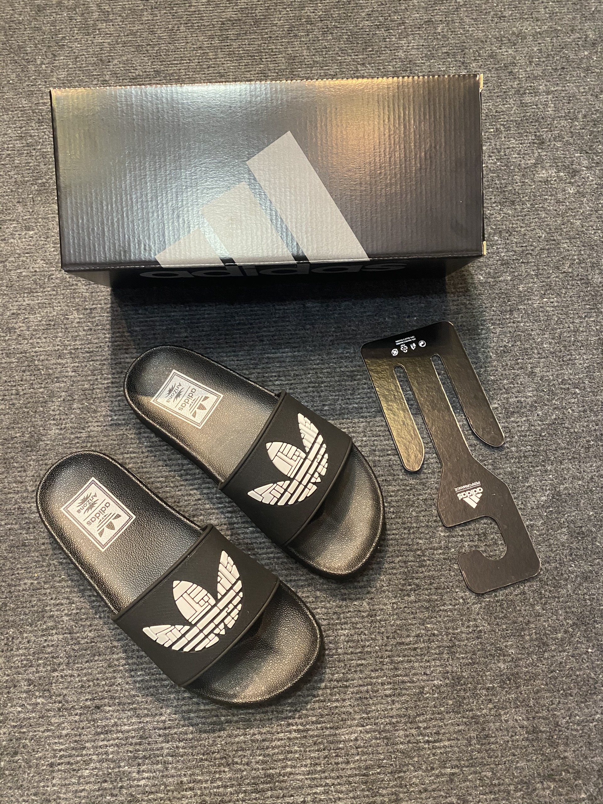 Dép adidas nam nữ -3 lá trắng