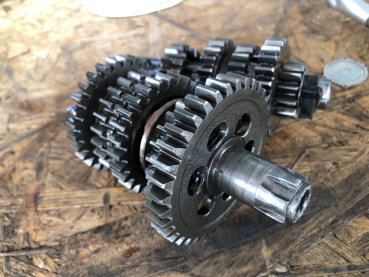 hàng rã xe 67 zin xuống rất đẹp: bộ 5 số zin (102345) xe 67- 72- 6tr