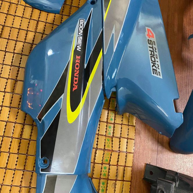 dàn áo wave abs loại 1 xám xi măng có tem sẵn