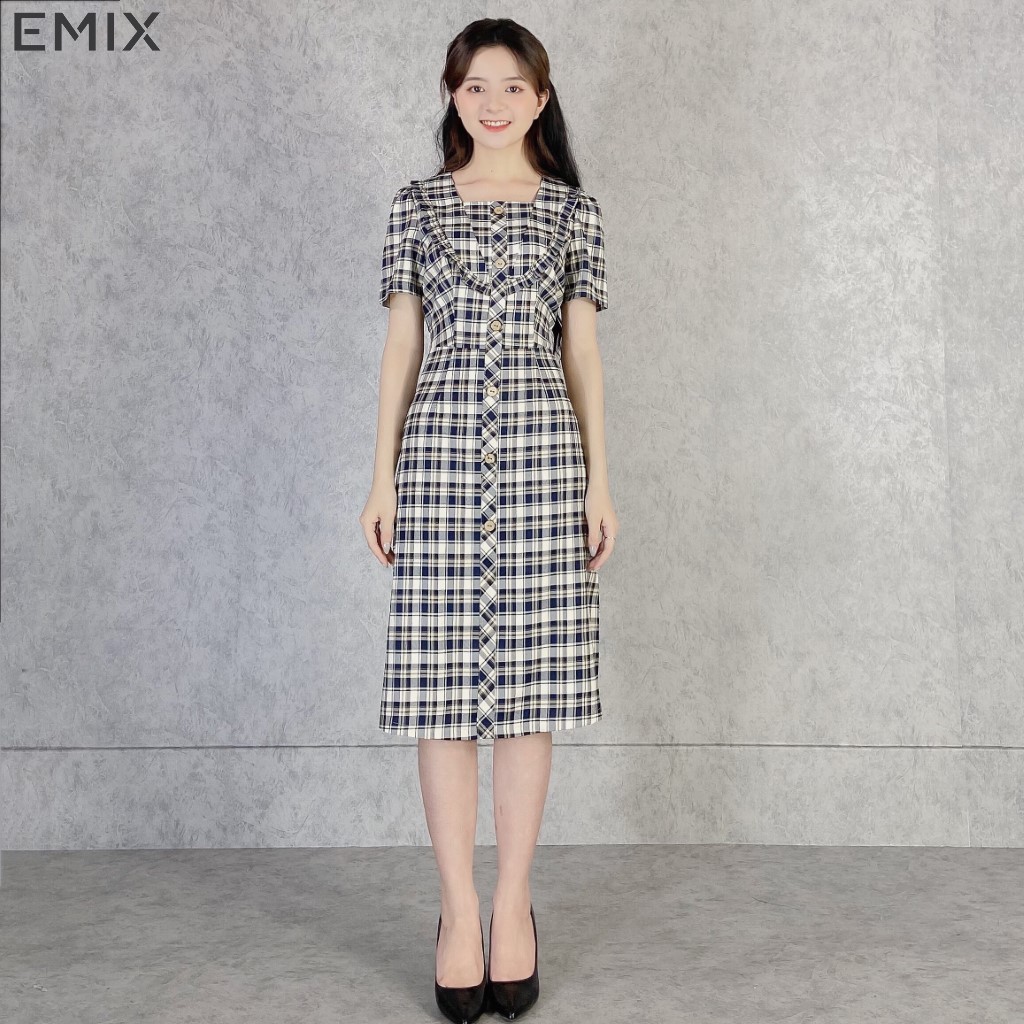 Váy đầm nữ kẻ caro đẹp thiết kế cổ vuông cúc dọc thân màu đen EMIX