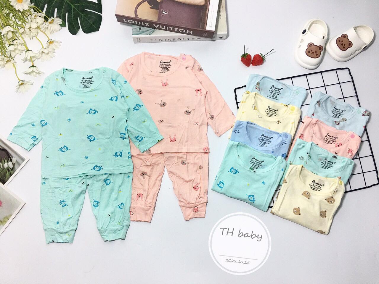 Bộ dài tay thun lạnh màu cho bé 4kg-14kg