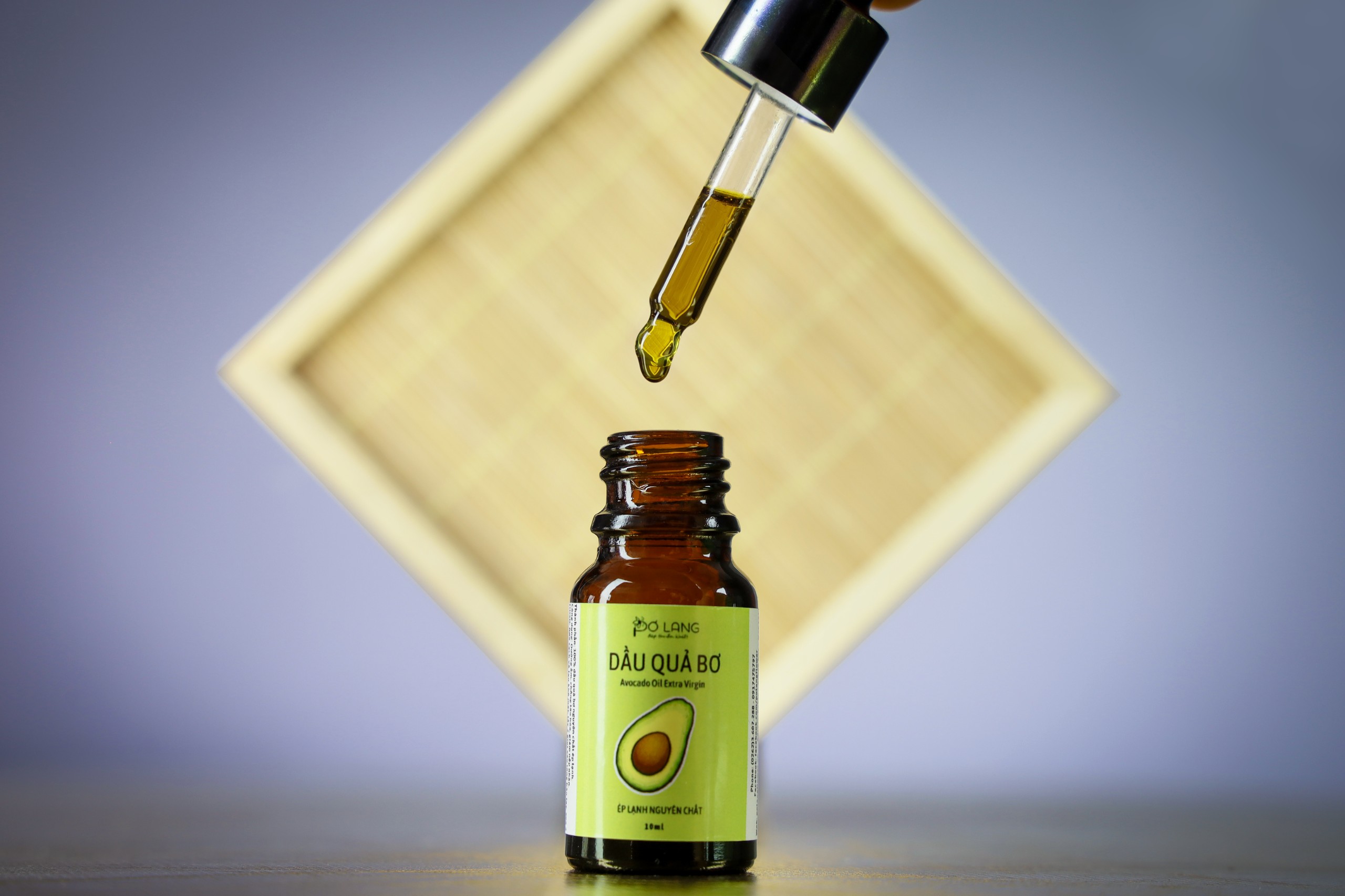 [HCM]Dầu quả bơ Pơ Lang (ép lạnh nguyên chất)