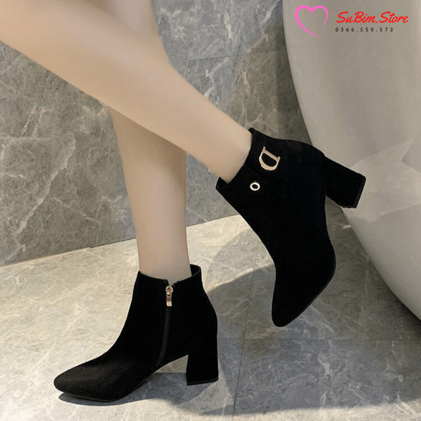 Bốt nữ cổ thấp da lộn khoá cạnh tag chữ d o– subim.store – gót vuông 7p, khoá kéo cạnh tiện lợi