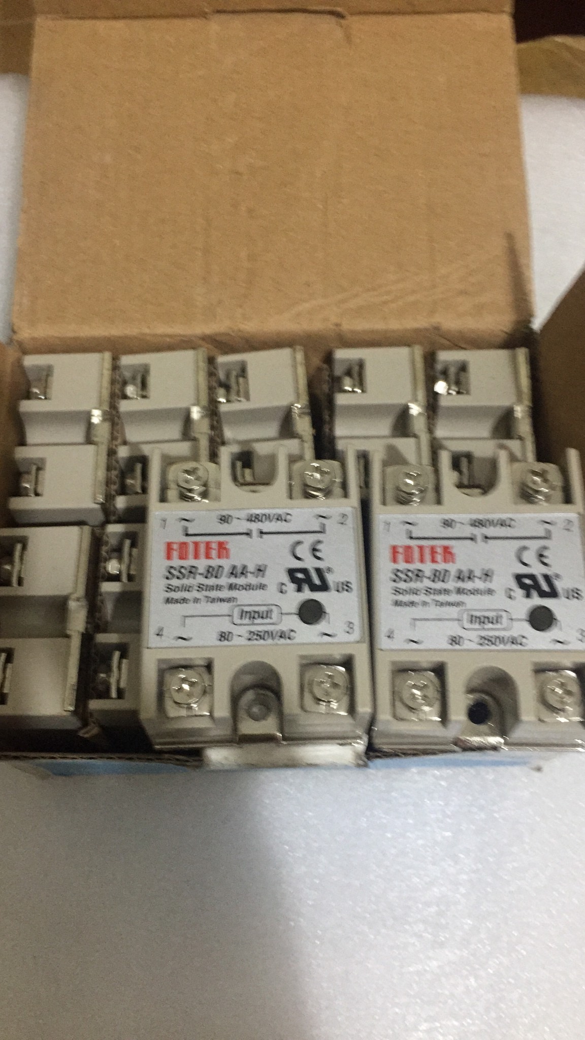 Rơle bán dẫn fotek ssr-80 aa-h