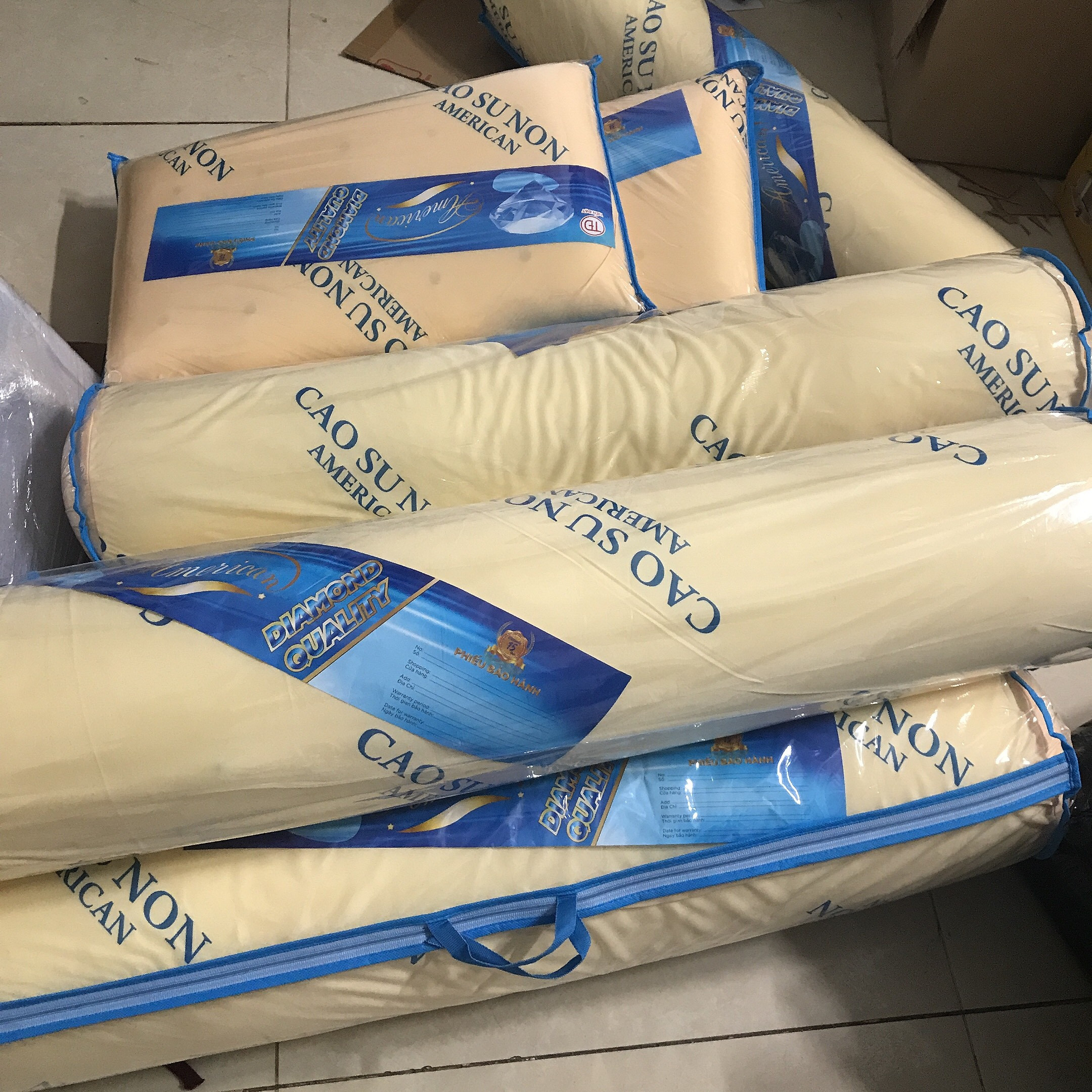  Ruột Gối Ôm Cao Su Non America kích thước  30cmx100cm . Giúp Bạn Có 1 Giấc Ngủ Ngon Đảm Bảo Sức Khỏe.ruột gối ôm - gối ôm caosu - gối caosu - gối ôm người lớn 