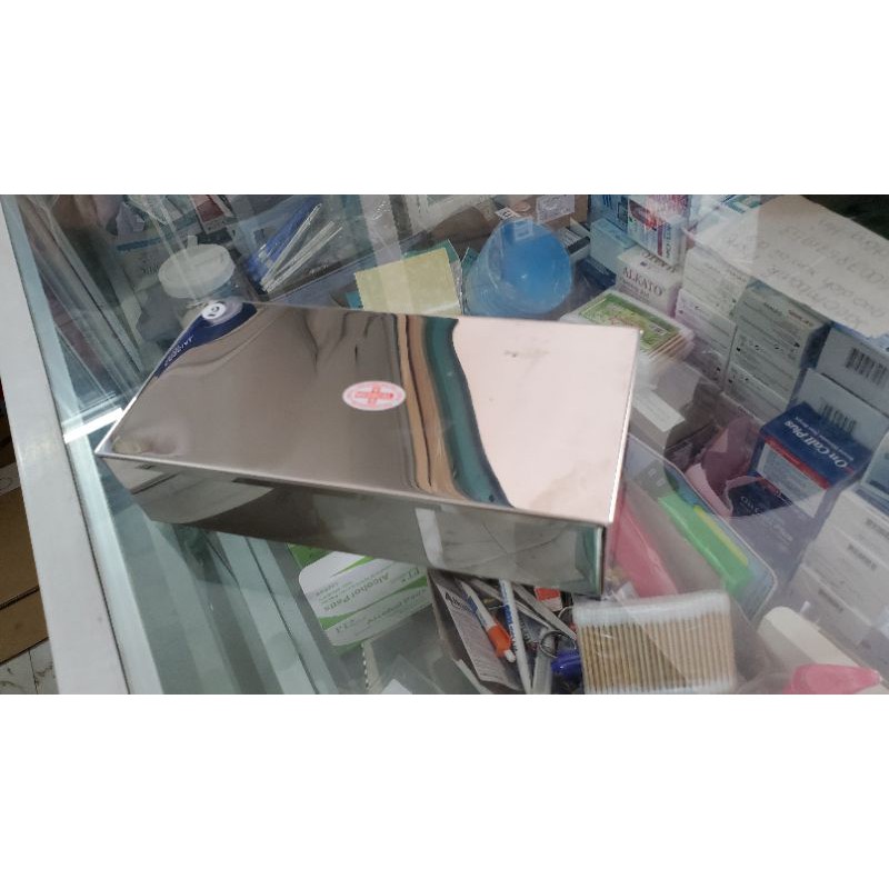 Hộp inox chử nhật đựng dụng cụ y tế