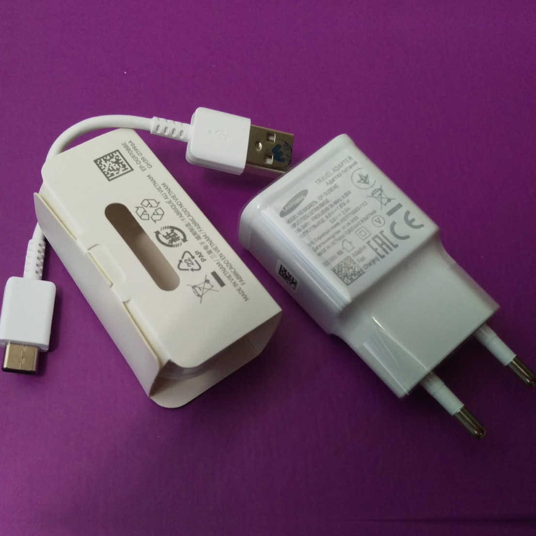 Bộ sạc nhanh samsung cáp sạc TYPE C / CAP SAC CHUI SAC DAU TO / CHUI SAC 2 DAU BO TRON