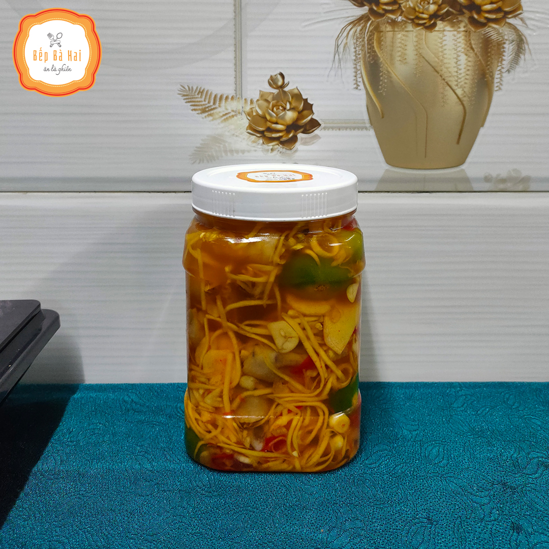 [HCM][Chỉ Giao TPHCM] Chân Gà Ngâm Sả Tắc Mix Xoài Sợi 800 gram (400g chân gà) Giòn Sần Sật Chua Chua Ngọt Ngọt loại ngon