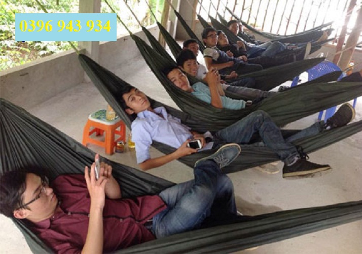 Võng dù ở quán cafe