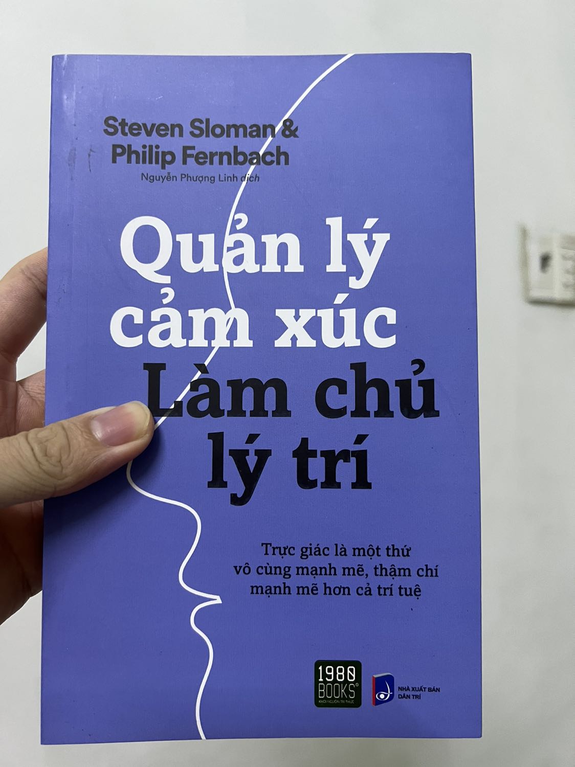 Sách - Quản lý cảm xúc làm chủ lý trí