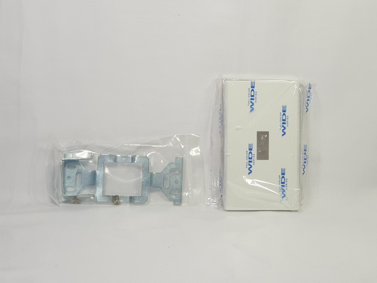 Mặt nạ điện panasonic cb cóc wev7061sw và đai sắt ns80