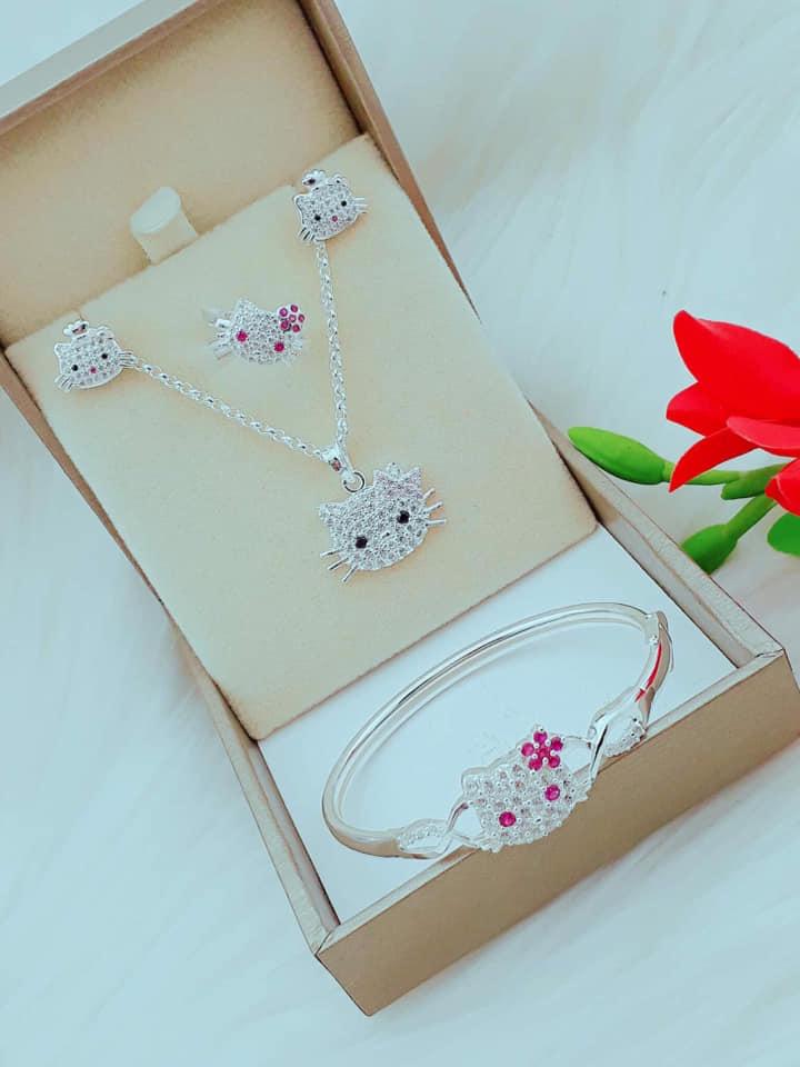 Bộ combo gồm dây chuyền, vòng tay, nhẫn, bông tai cho bé vns-dbnm175.105.80.180.690.1