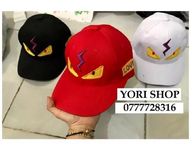 Nón kết nam nữ, mũ lưỡi trai thêu mắt vàng