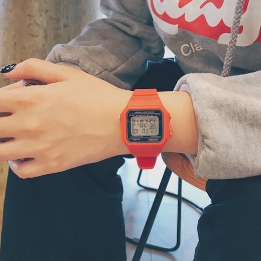 [HCM]Đồng Hồ Thể Thao Nữ Shhors Size 30mm Mặt Vuông