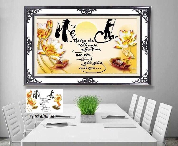 Tranh đính đá cha mẹ - kt: 75x48cm