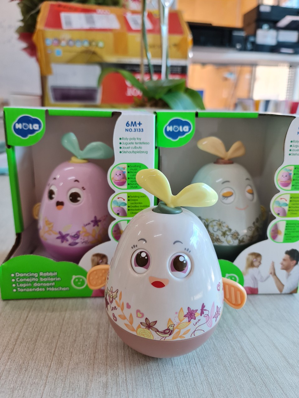 Đồ chơi lật đật tự xoay và phát nhạc