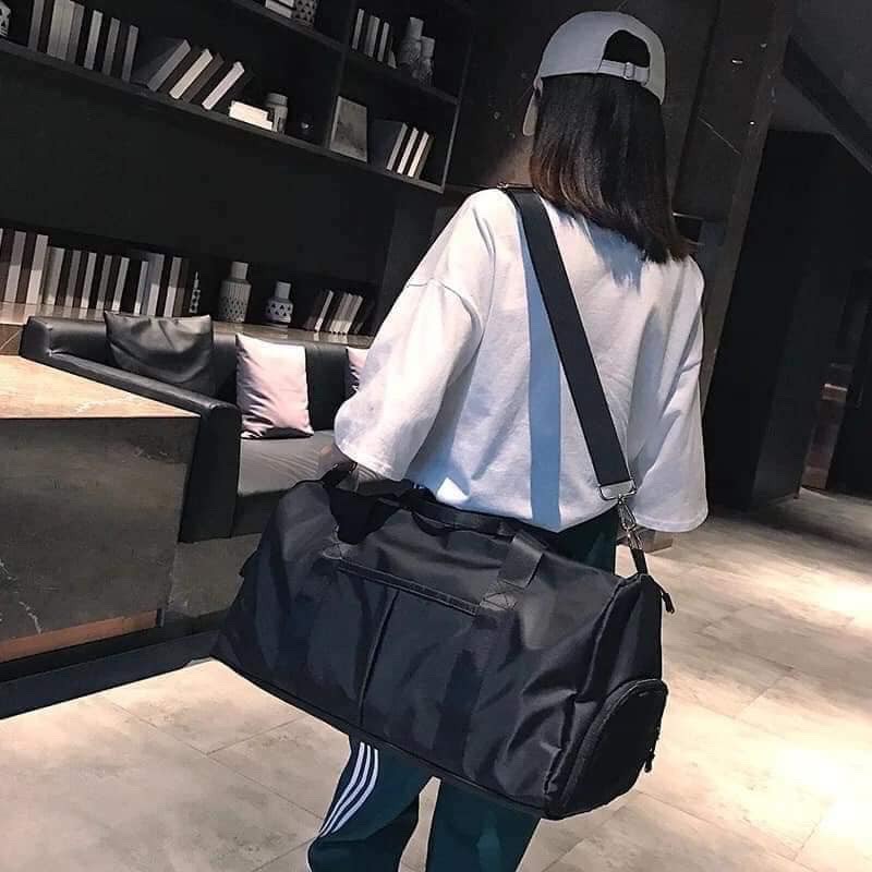 Túi sách du lịch cực hót